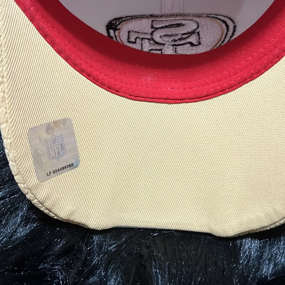 San Francisco Reebok Hat - Picture 6 of 7